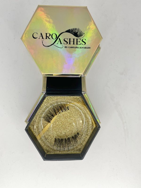 C.Wispy Cat Pestañas de pelo natural Caro Lashes